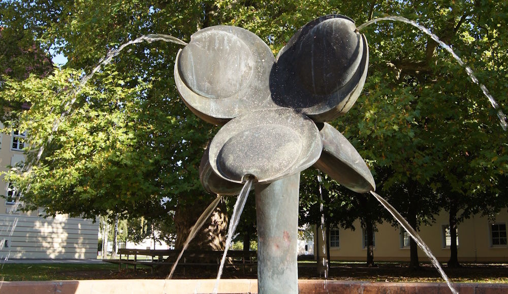 Springbrunnen hinter dem Elsterschloss